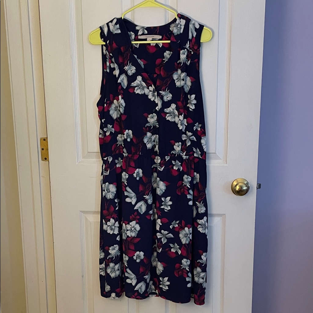41 Hawthorn Navy Floral Midi Dress